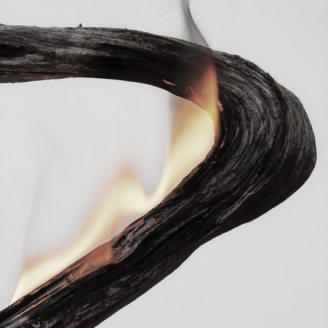 Shou sugi ban technique japonaise moderne design bois brûlé